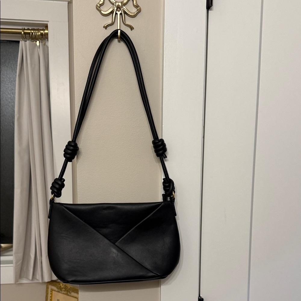 Antik Kraft Black Shoulder Bag